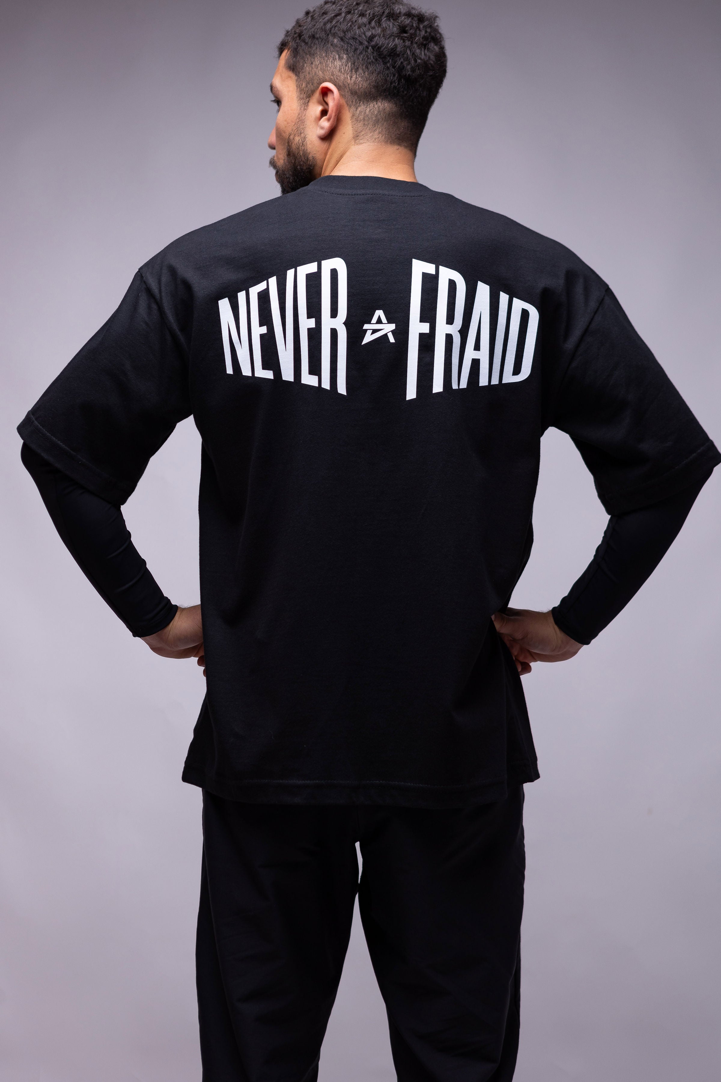 Oversize T-shirt Never Afraid