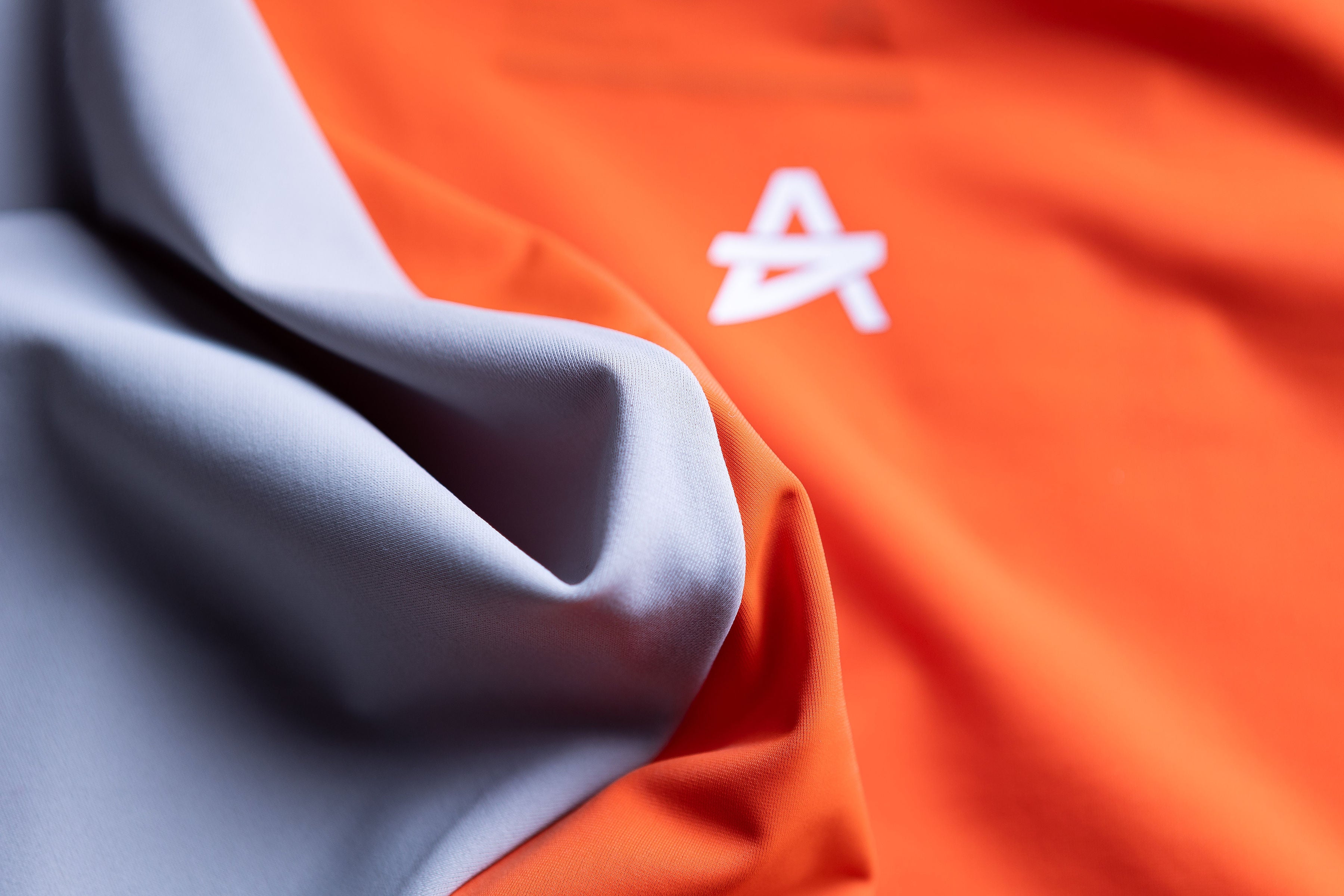 Longsleeve Compression Shirt Ignite Edition